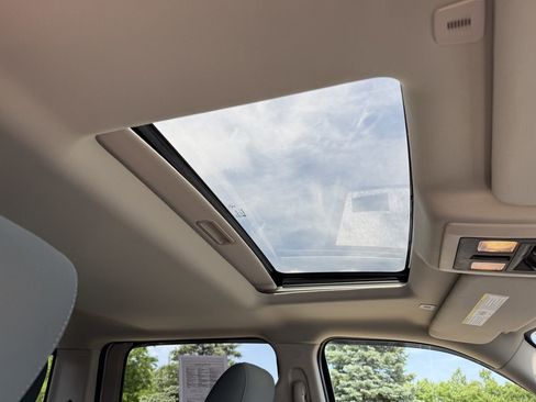 Used 2020 RAM 1500 Classic Warlock AWD/4WD image 25