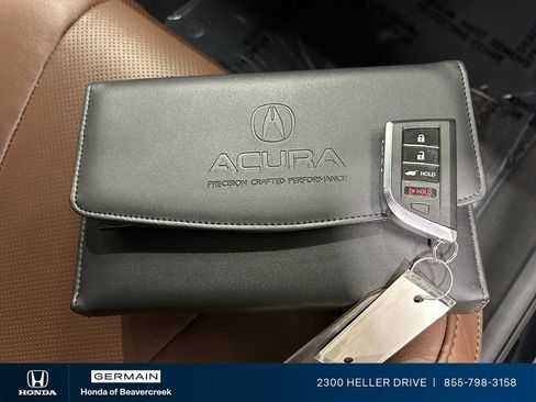 Used 2023 Acura MDX SH-AWD w/ Technology Package image 32