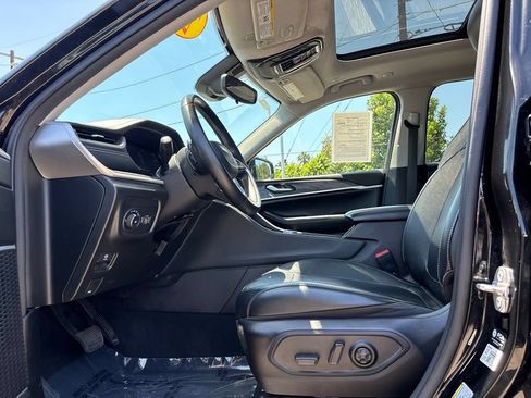 Used 2022 Jeep Grand Cherokee L Limited RWD image 8