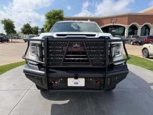 Used 2022 GMC Sierra 2500 AT4 w/ AT4 Preferred Package AWD/4WD image 3