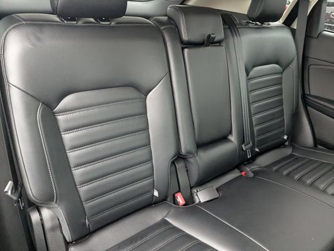 Used 2023 Ford Edge SEL w/ Convenience Package AWD/4WD image 16