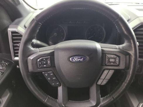 Used 2020 Ford F150 XLT w/ Equipment Group 302A Luxury AWD/4WD image 27