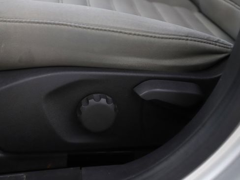 Used 2013 Ford Fusion S image 26