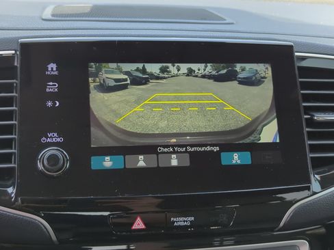 Used 2022 Honda Pilot Touring image 27