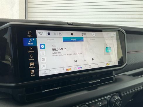 Used 2024 Jeep Wrangler Unlimited Rubicon image 21