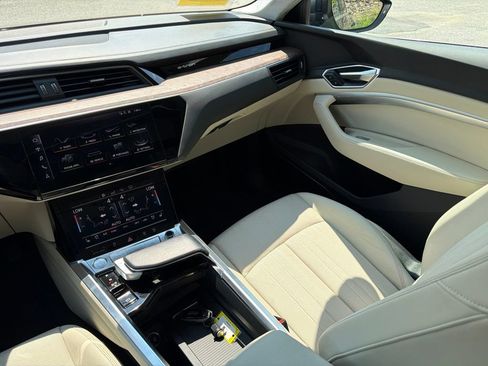 Used 2019 Audi e-tron Premium Plus w/ Cold Weather Package AWD/4WD image 26