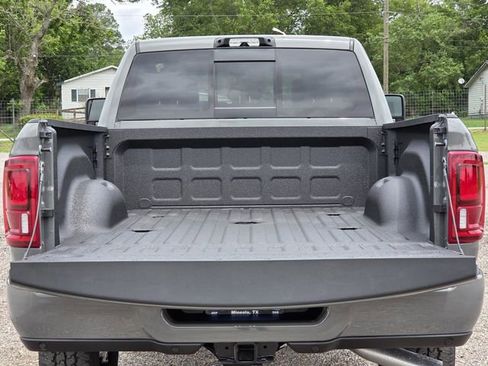 New 2026 RAM 2500 Laramie w/ Night Edition AWD/4WD image 11