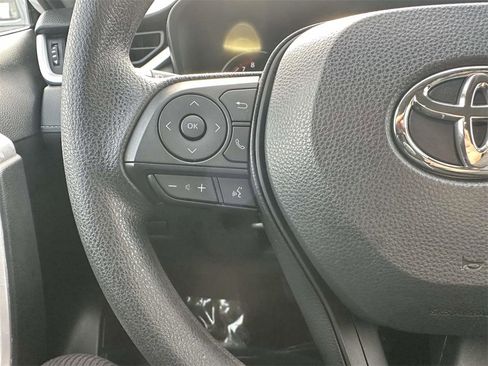 Used 2024 Toyota RAV4 LE image 12
