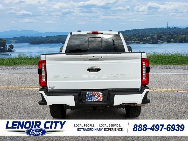 New 2026 Ford F350 4x4 Crew Cab Super Duty image 4