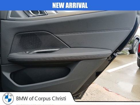 Used 2023 BMW i4 eDrive35 RWD image 9