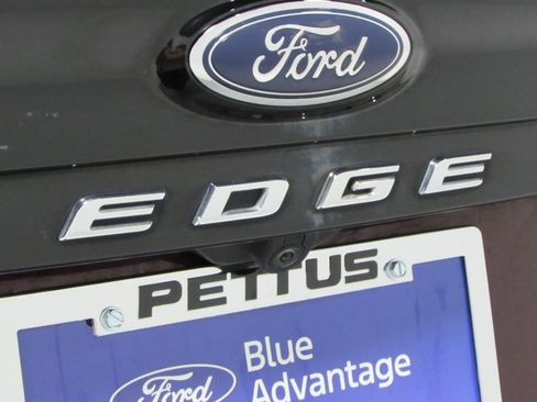 Used 2024 Ford Edge SEL AWD/4WD image 33