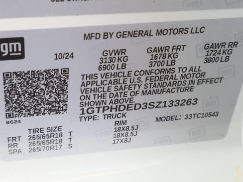 Used 2025 GMC Sierra 1500 SLT RWD image 32