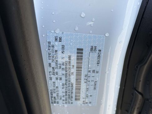 New 2026 Ford Transit 250 Low Roof w/ Load Area Protection Package RWD image 21