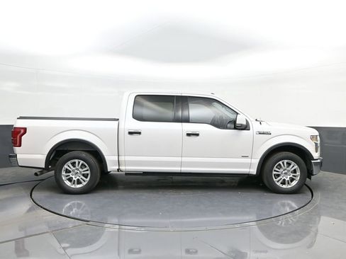 Used 2016 Ford F150 Lariat w/ Equipment Group 501A Mid RWD image 24