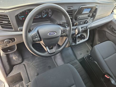 Used 2024 Ford Transit 250 Low Roof w/ Exterior Upgrade Package RWD image 26