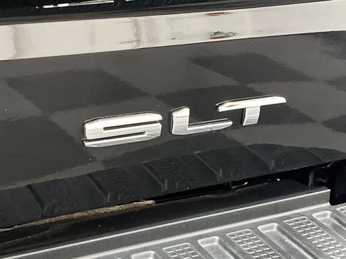Used 2019 GMC Sierra 1500 SLT w/ SLT Convenience Package AWD/4WD image 35