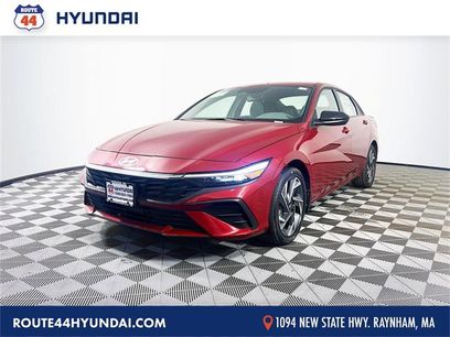 New 2025 Hyundai Elantra SEL