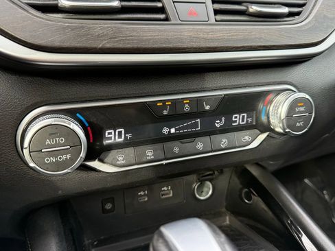 Used 2023 Nissan Altima 2.5 SL image 4