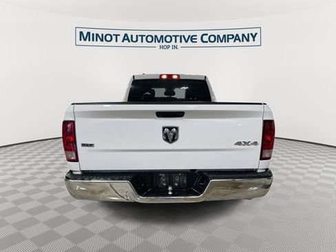 Used 2024 RAM 1500 Classic SLT AWD/4WD image 7