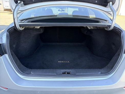 Used 2021 Nissan Sentra SV image 21
