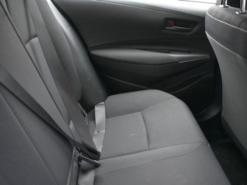 Used 2025 Toyota Corolla LE image 26