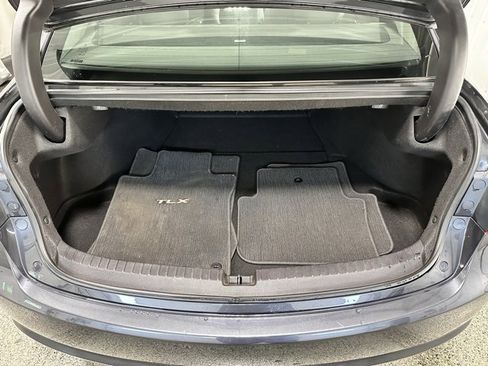 Used 2016 Acura TLX w/ Technology Package image 9