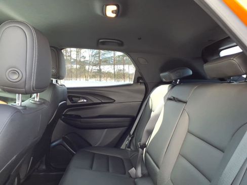 Certified 2023 Chevrolet TrailBlazer ACTIV w/ Convenience Package image 8