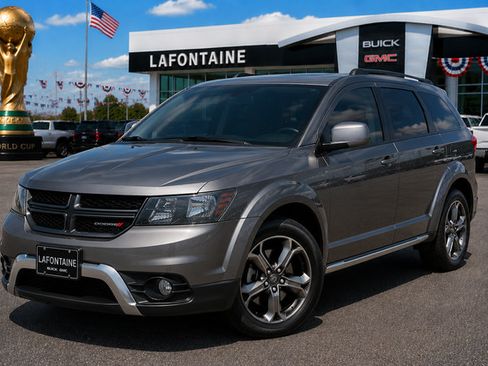 Used 2016 Dodge Journey Crossroad w/ Popular Equipment Group AWD/4WD image 1