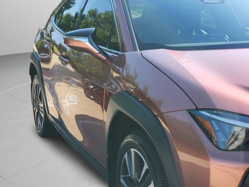 Certified 2025 Lexus UX 300h FWD image 37