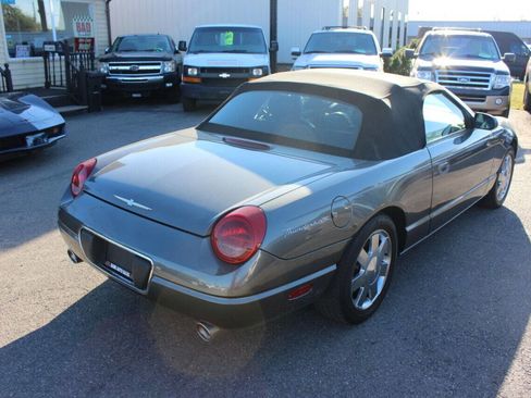 Used 2003 Ford Thunderbird image 3