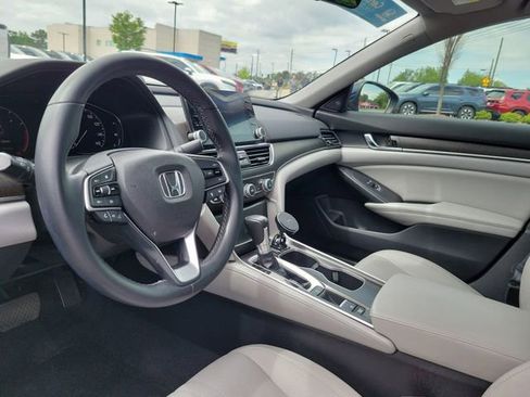 Certified 2019 Honda Accord EX-L image 14