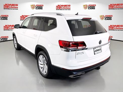 Used 2021 Volkswagen Atlas SEL image 2