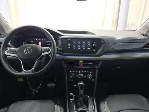 Used 2023 Volkswagen Taos SEL AWD/4WD image 8