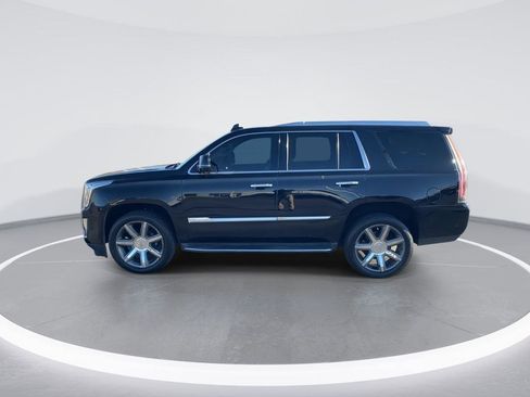 Used 2017 Cadillac Escalade Luxury image 5