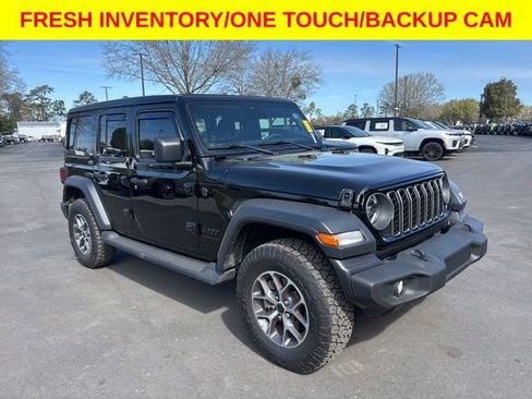 Used 2025 Jeep Wrangler Sport S image 1
