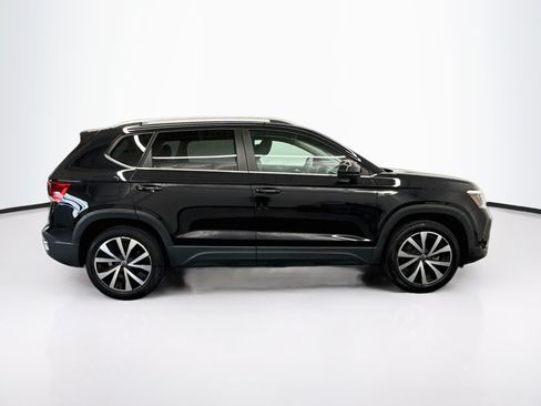 Used 2022 Volkswagen Taos SE FWD image 10