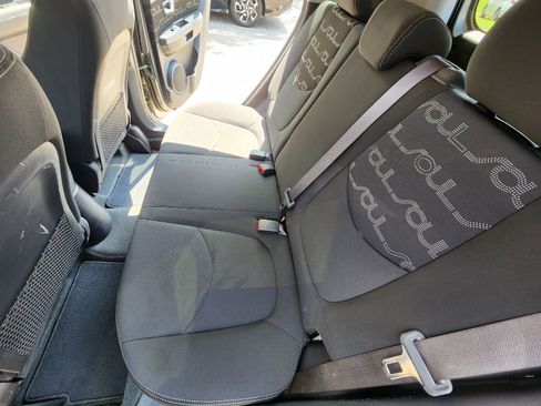 Used 2012 Kia Soul + FWD image 8