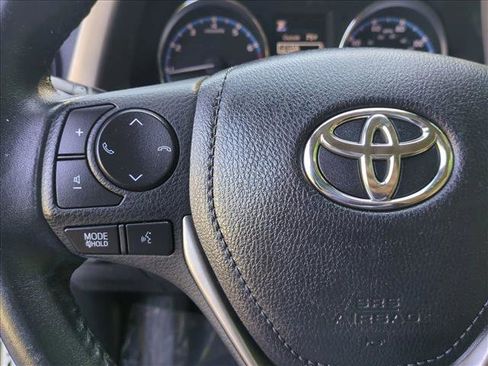 Used 2018 Toyota RAV4 Limited w/ Advanced Technology Package FWD image 30
