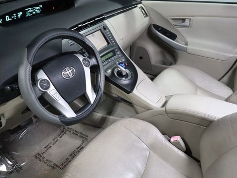 Used 2010 Toyota Prius Five FWD image 9