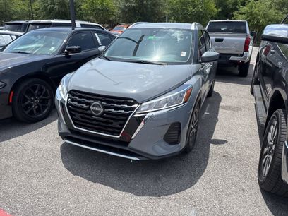 Used 2023 Nissan Kicks SV