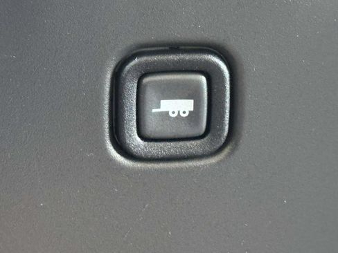 Certified 2025 Chevrolet Express 3500 LT w/ LT Preferred Equipment Group RWD image 20