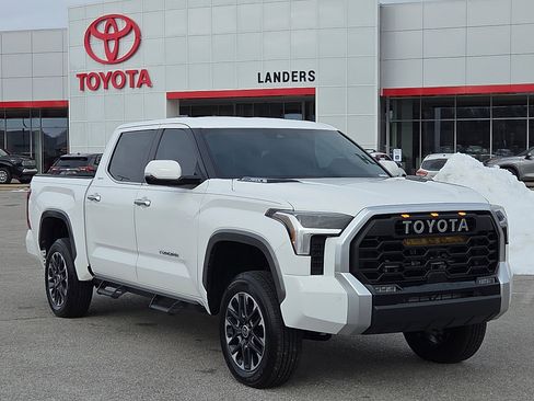 Used 2024 Toyota Tundra Limited image 1
