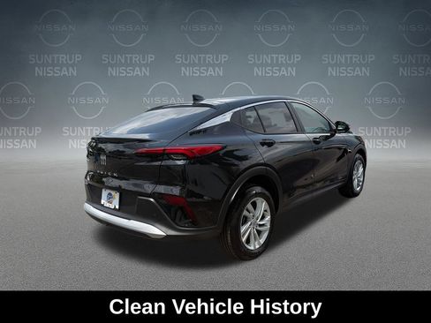 Used 2025 Buick Envista Preferred w/ Convenience I Package FWD image 6