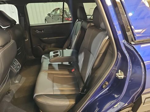 New 2026 Subaru Outback Touring XT AWD/4WD image 15