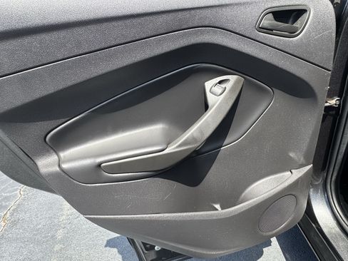Used 2019 Ford Escape S FWD image 22