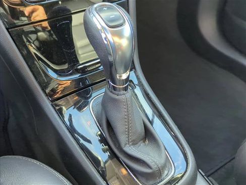 Used 2018 Buick Encore Essence image 20