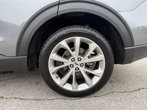 Used 2022 Ford Explorer Platinum w/ Equipment Group 601A image 39