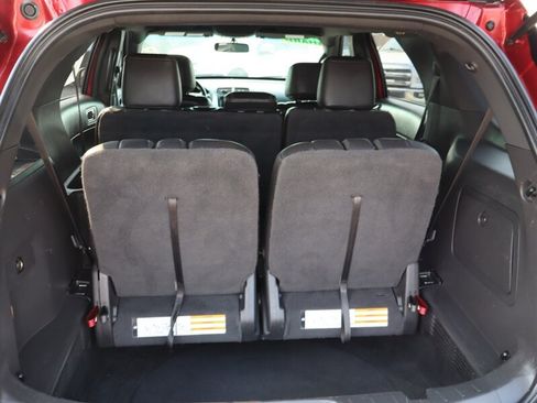 Used 2015 Ford Explorer XLT w/ Equipment Group 202B AWD/4WD image 15