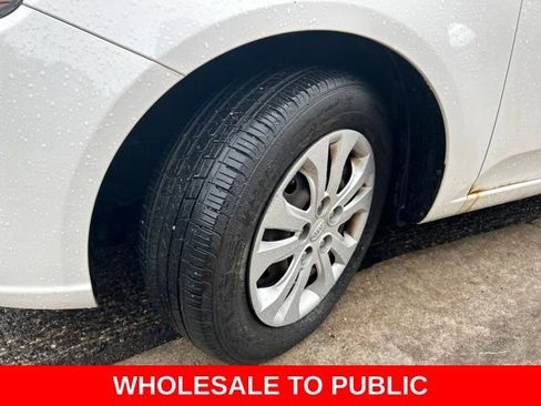 Used 2010 Kia Forte EX FWD image 36