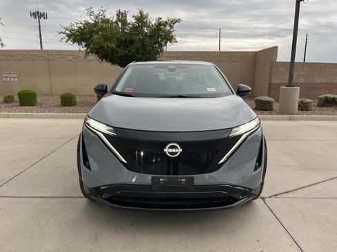 Used 2024 Nissan Ariya FWD image 2